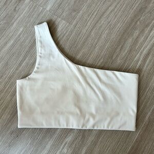 Girlfriend Collective Bianca One Shoulder Bra in Ivory